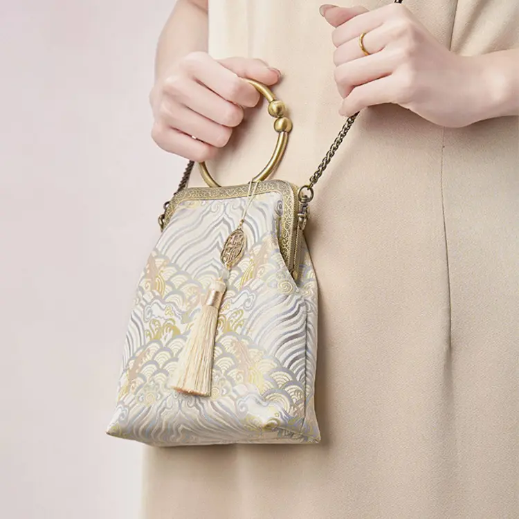 Ivory Jacquard Ring Handle Bag - Item TX-6 view 4